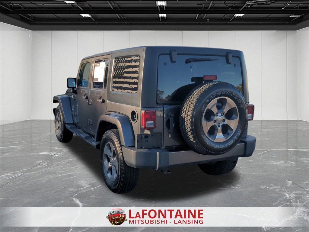 Used 2018 Jeep Wrangler Unlimited Sahara w/ Dual Top Group image 3