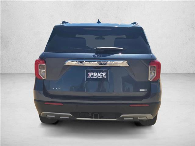 Used 2020 Ford Explorer XLT w/ Equipment Group 202A image 7