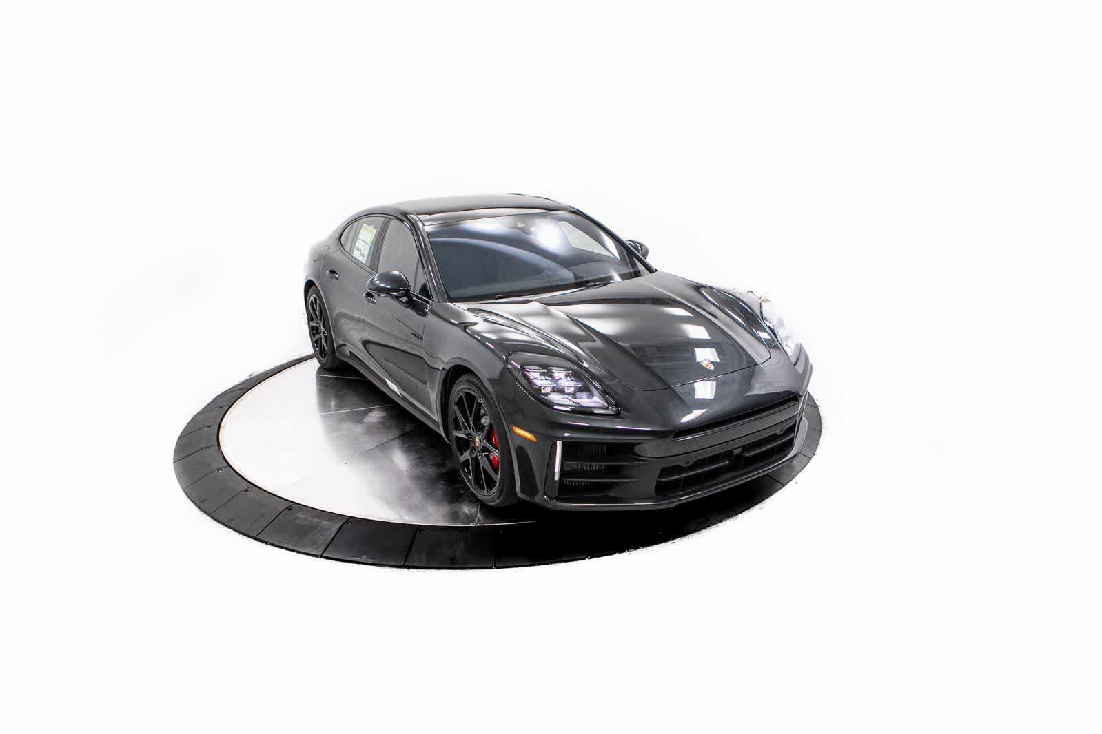 New 2026 Porsche Panamera 4S image 40