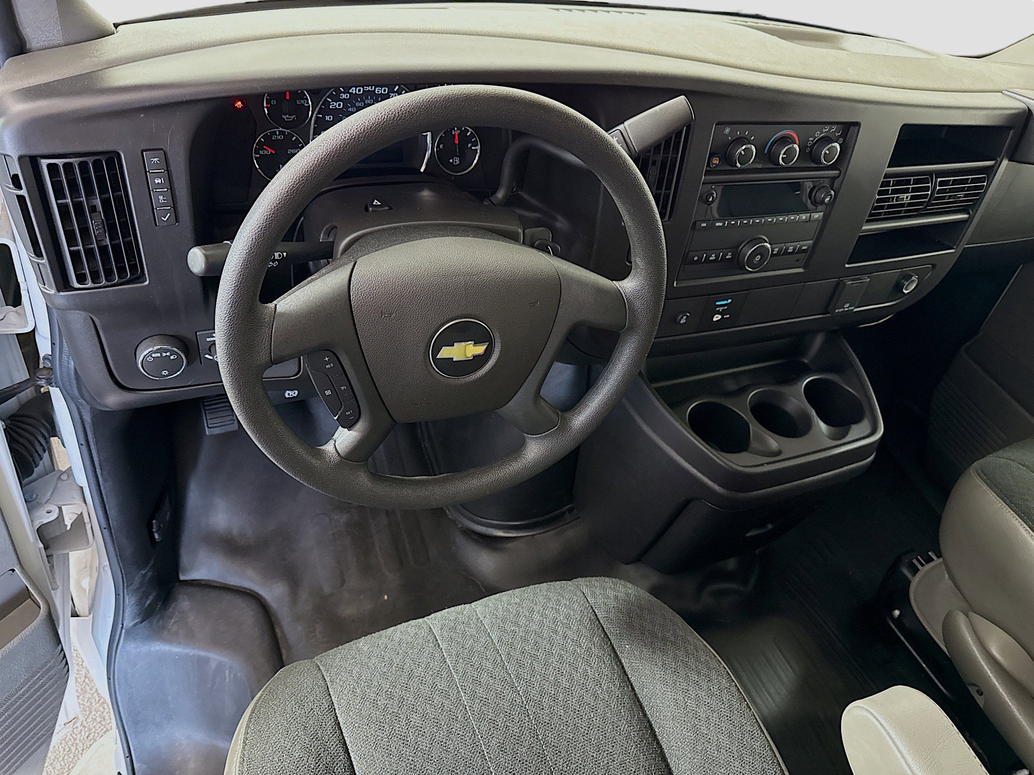 Used 2023 Chevrolet Express 2500 w/ Driver Convenience Package image 16