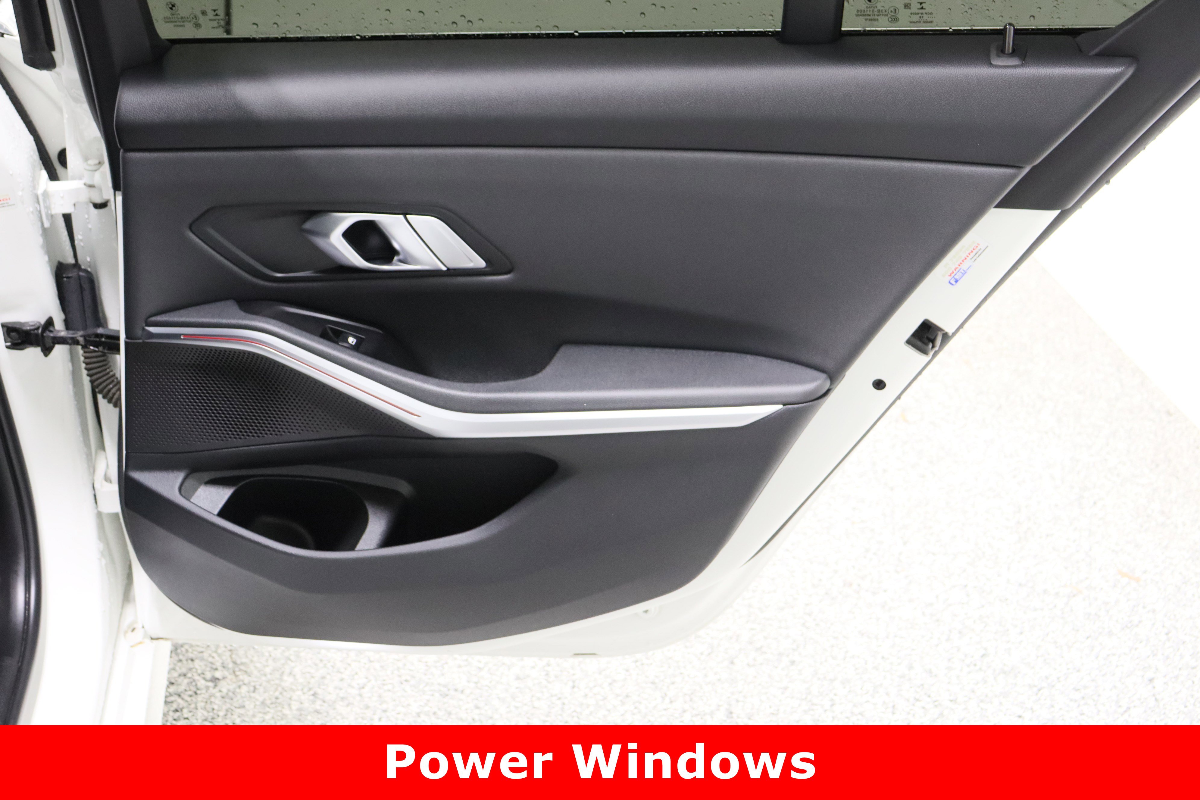 Used 2020 BMW 330i Sedan w/ Premium Package image 38