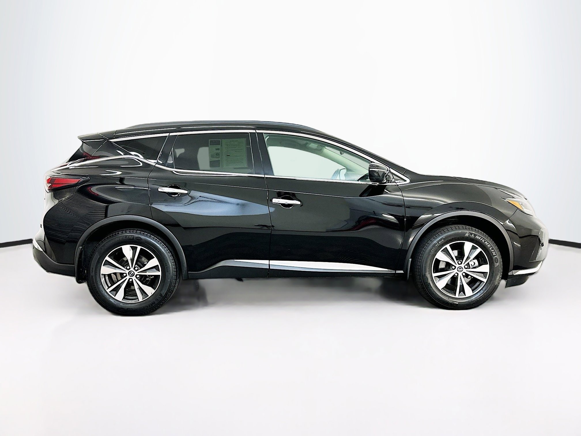 Used 2024 Nissan Murano SV image 10