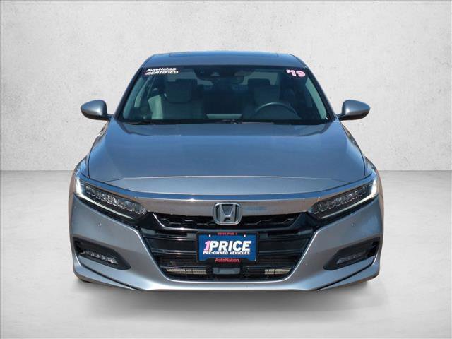 Used 2019 Honda Accord Touring video 2