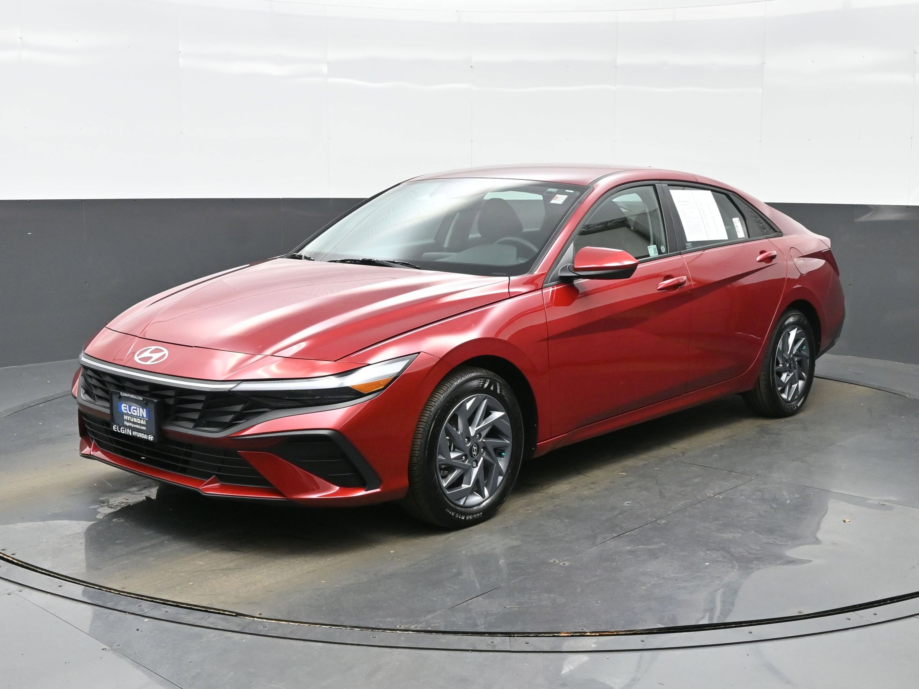 Certified 2025 Hyundai Elantra Blue image 2