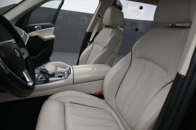 Used 2022 BMW X7 xDrive40i w/ Executive Package AWD/4WD image 19