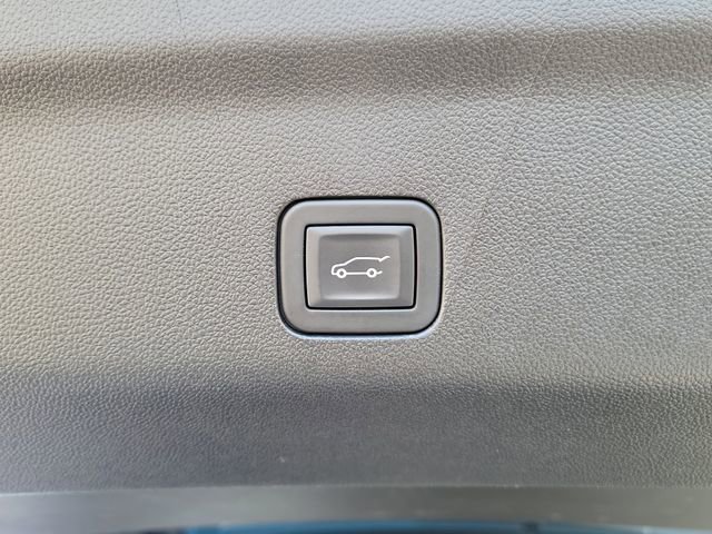 Certified 2025 GMC Yukon XL Denali image 15