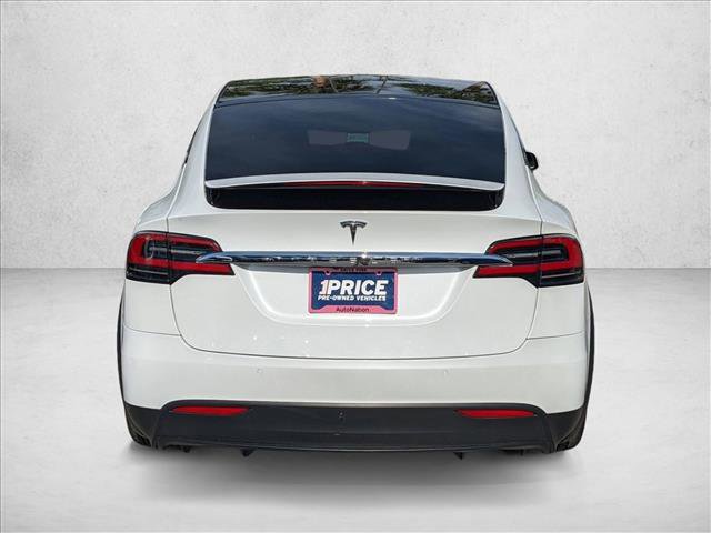 Used 2018 Tesla Model X 75D image 7