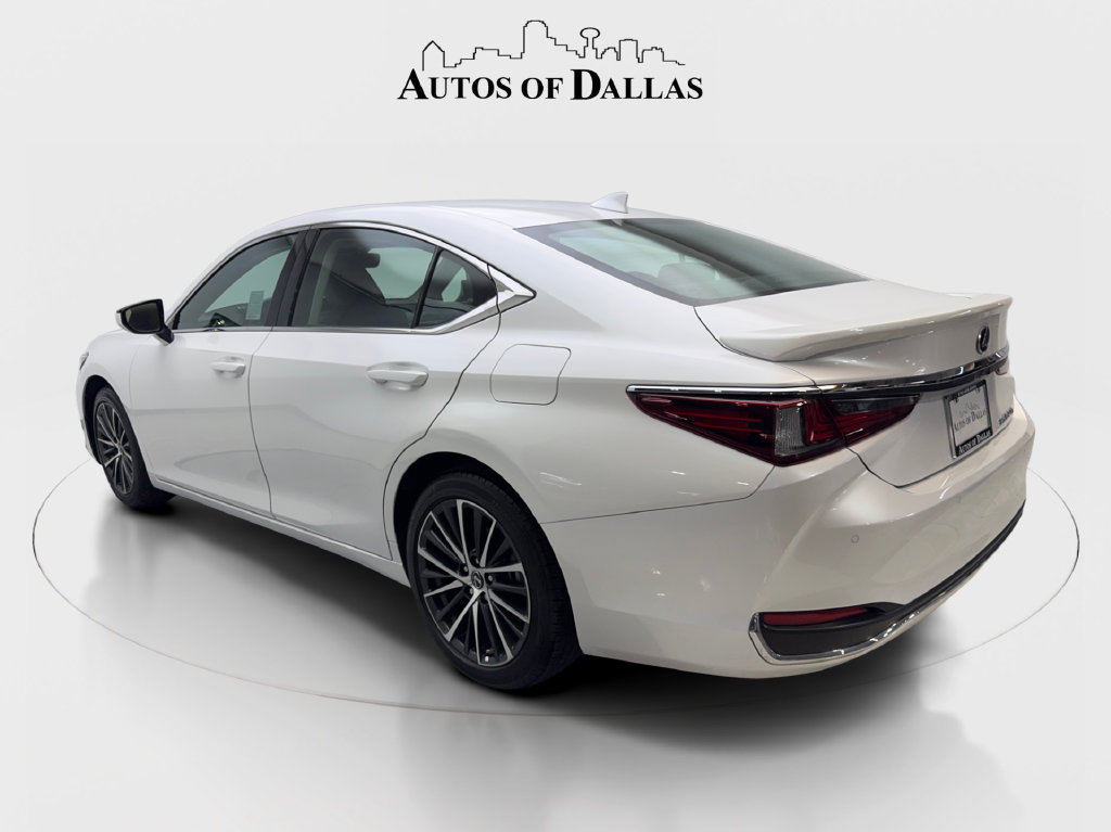 Used 2025 Lexus ES 300h w/ Premium Package FWD image 10