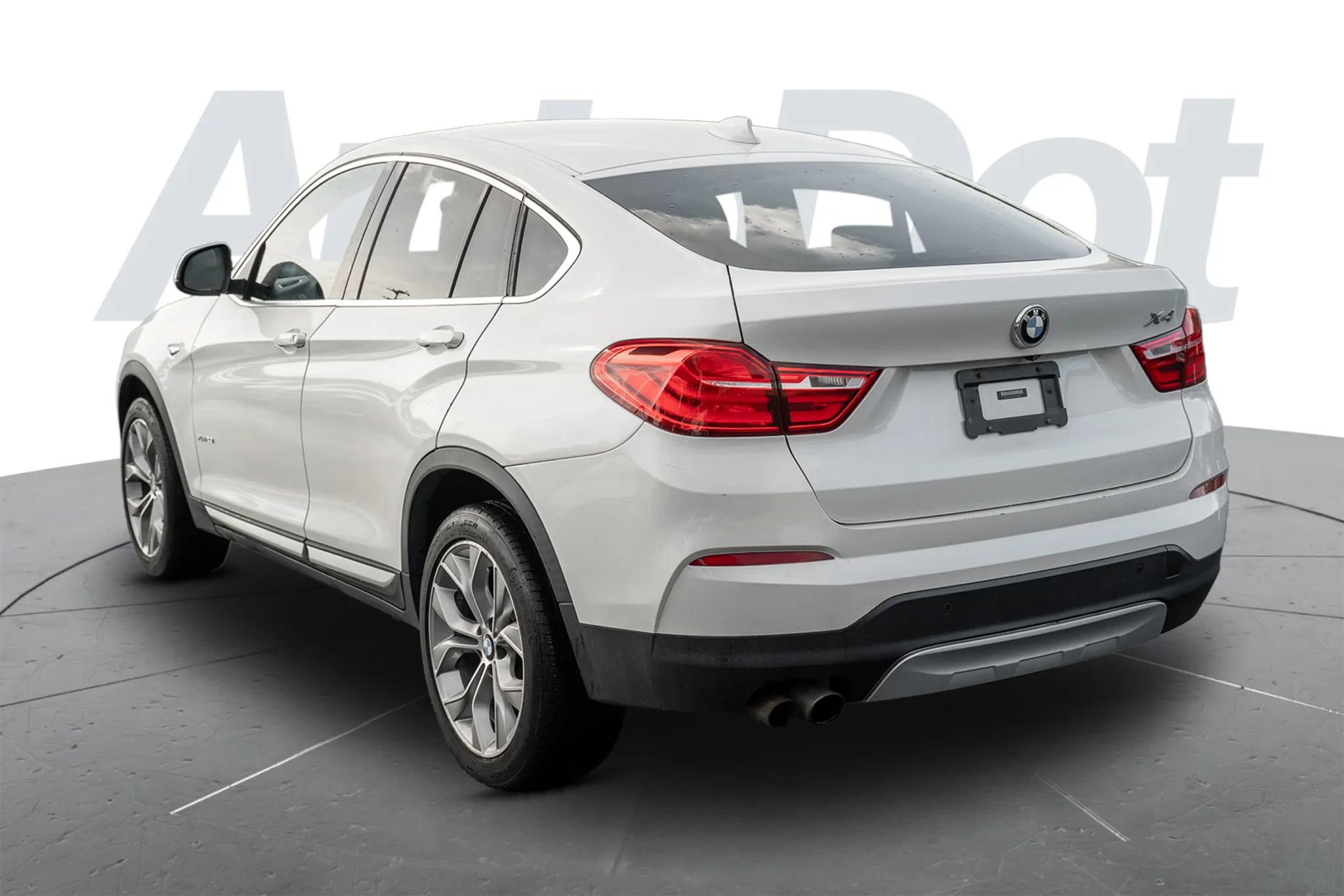 Used 2018 BMW X4 xDrive28i AWD/4WD image 2