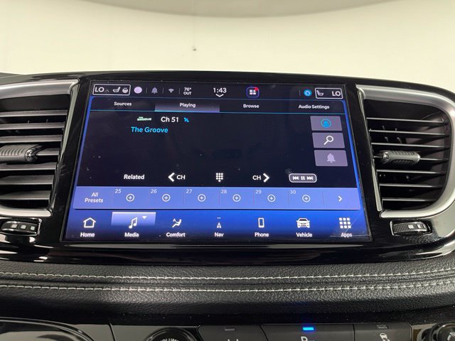 Used 2021 Chrysler Pacifica Limited FWD image 27
