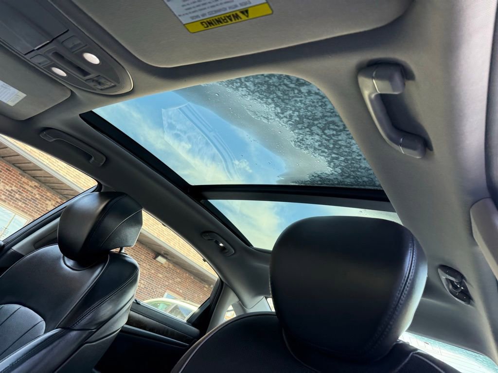 Used 2018 Genesis G80 3.8 w/ Option Group 03 image 16