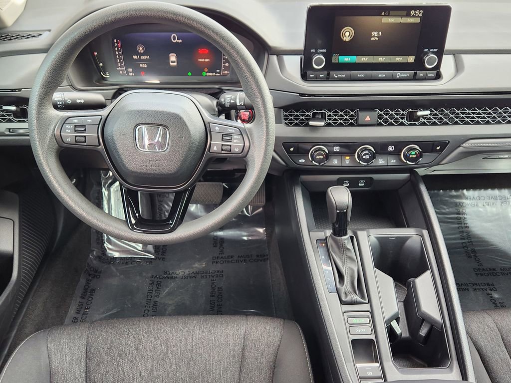Used 2023 Honda Accord EX image 3