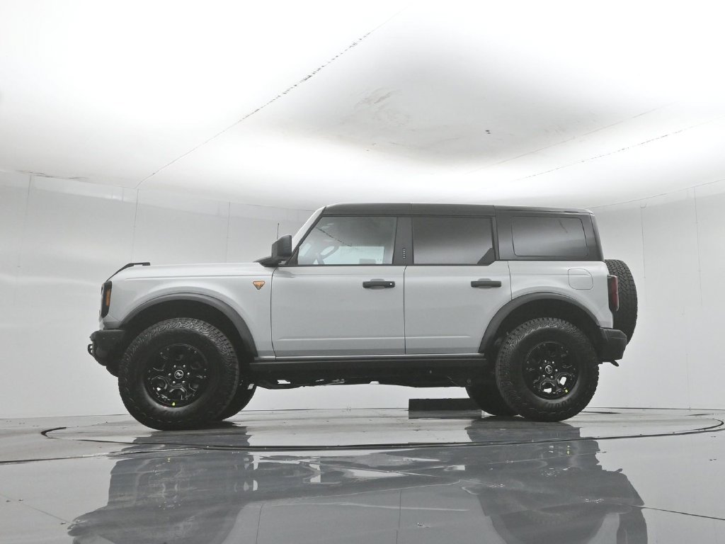 New 2026 Ford Bronco Badlands w/ Wildtrak Package AWD/4WD image 50