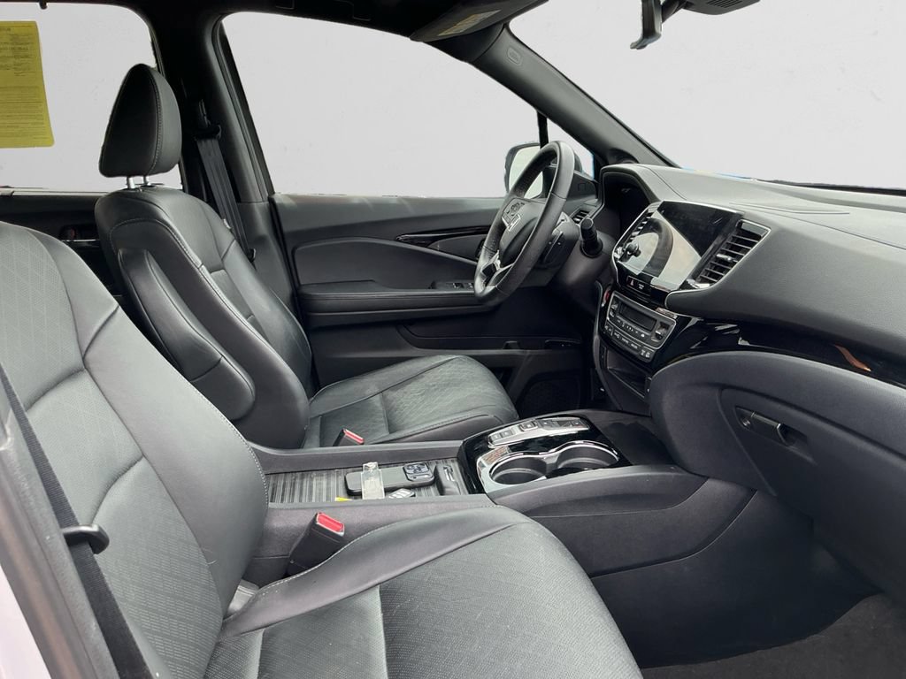 Used 2020 Honda Passport Touring image 15