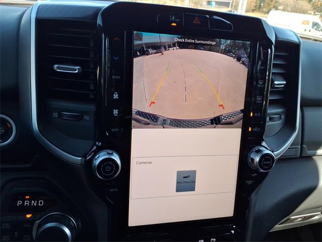 New 2026 RAM 1500 4x4 Crew Cab image 28