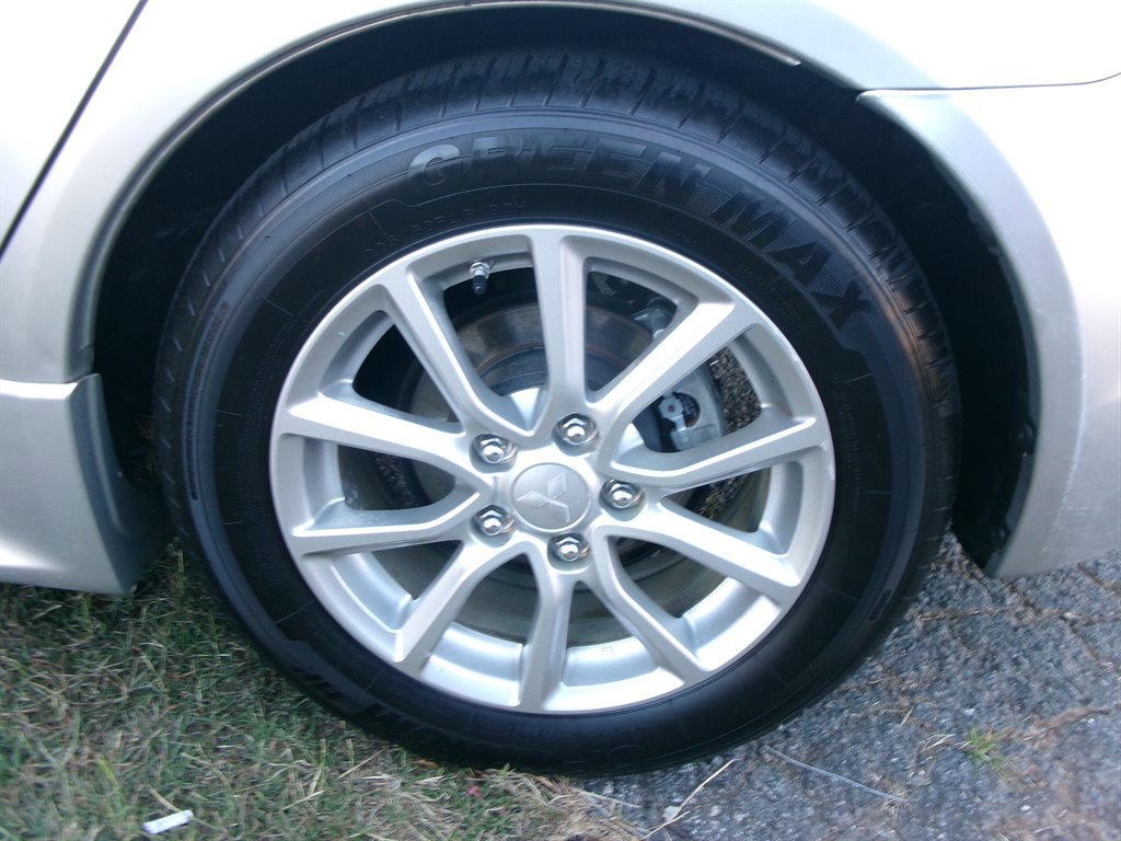 Used 2016 Mitsubishi Lancer ES image 37