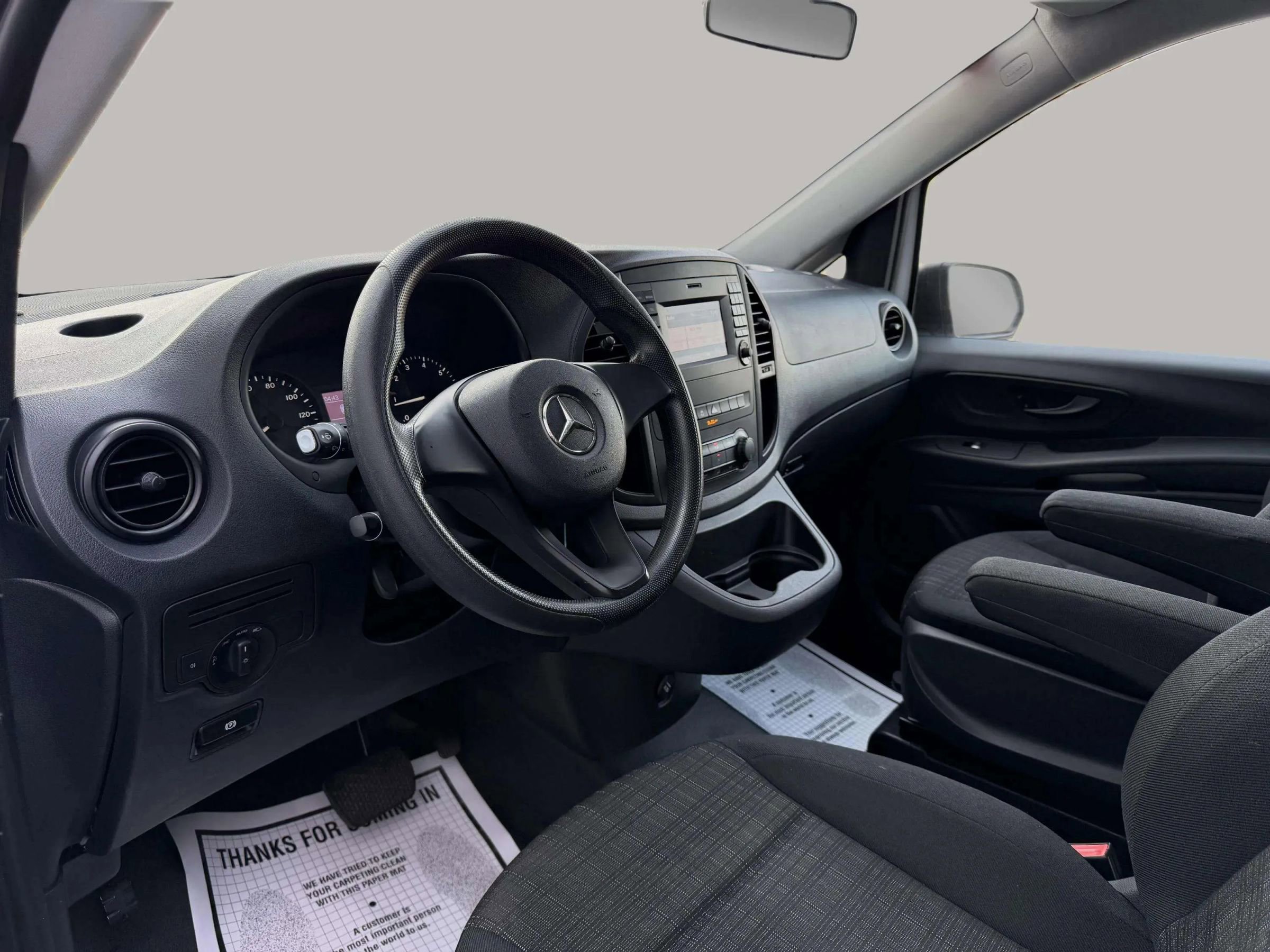 Used 2018 Mercedes-Benz Metris image 14