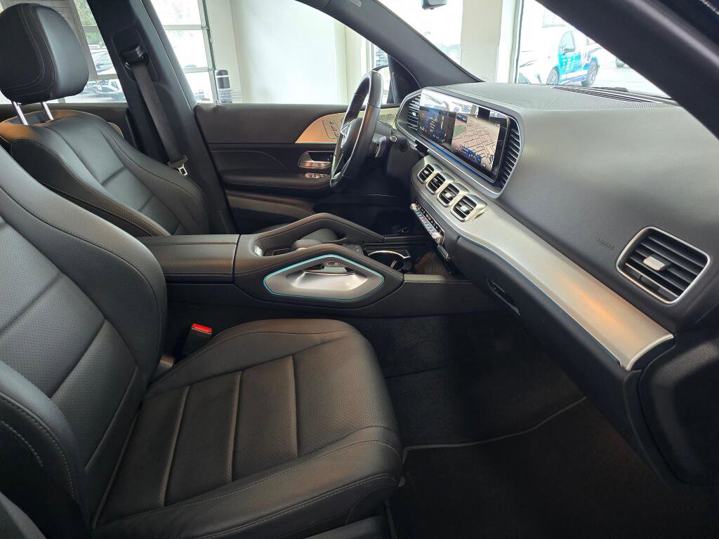Used 2025 Mercedes-Benz GLE 350 4MATIC image 45