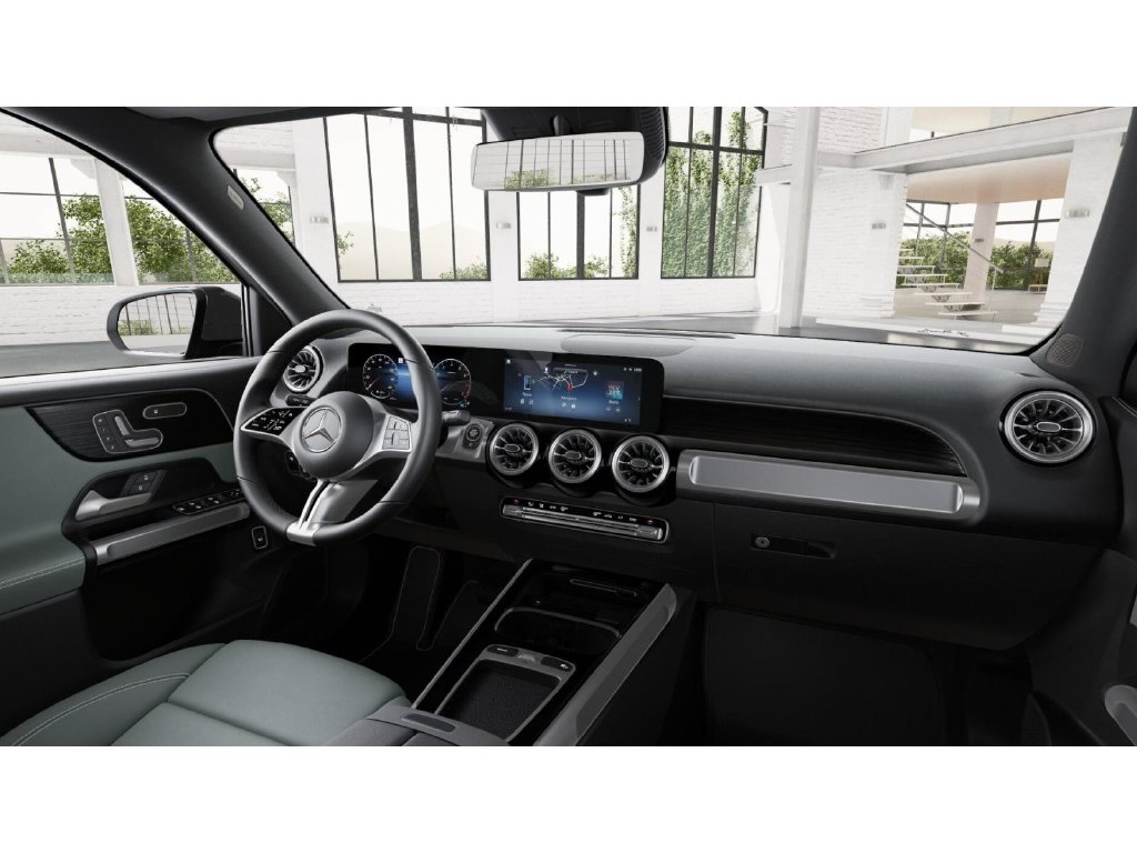 Certified 2026 Mercedes-Benz GLB 250 4MATIC image 6