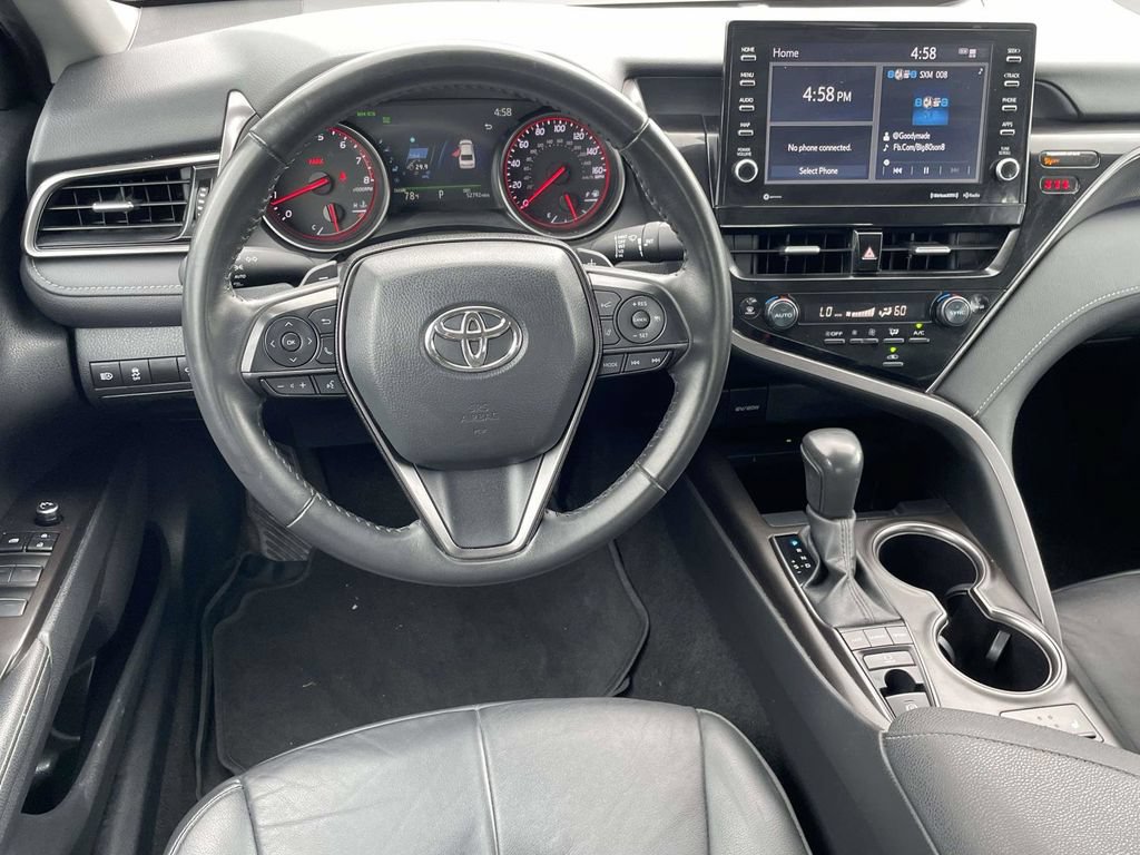 Used 2024 Toyota Camry XSE FWD image 9