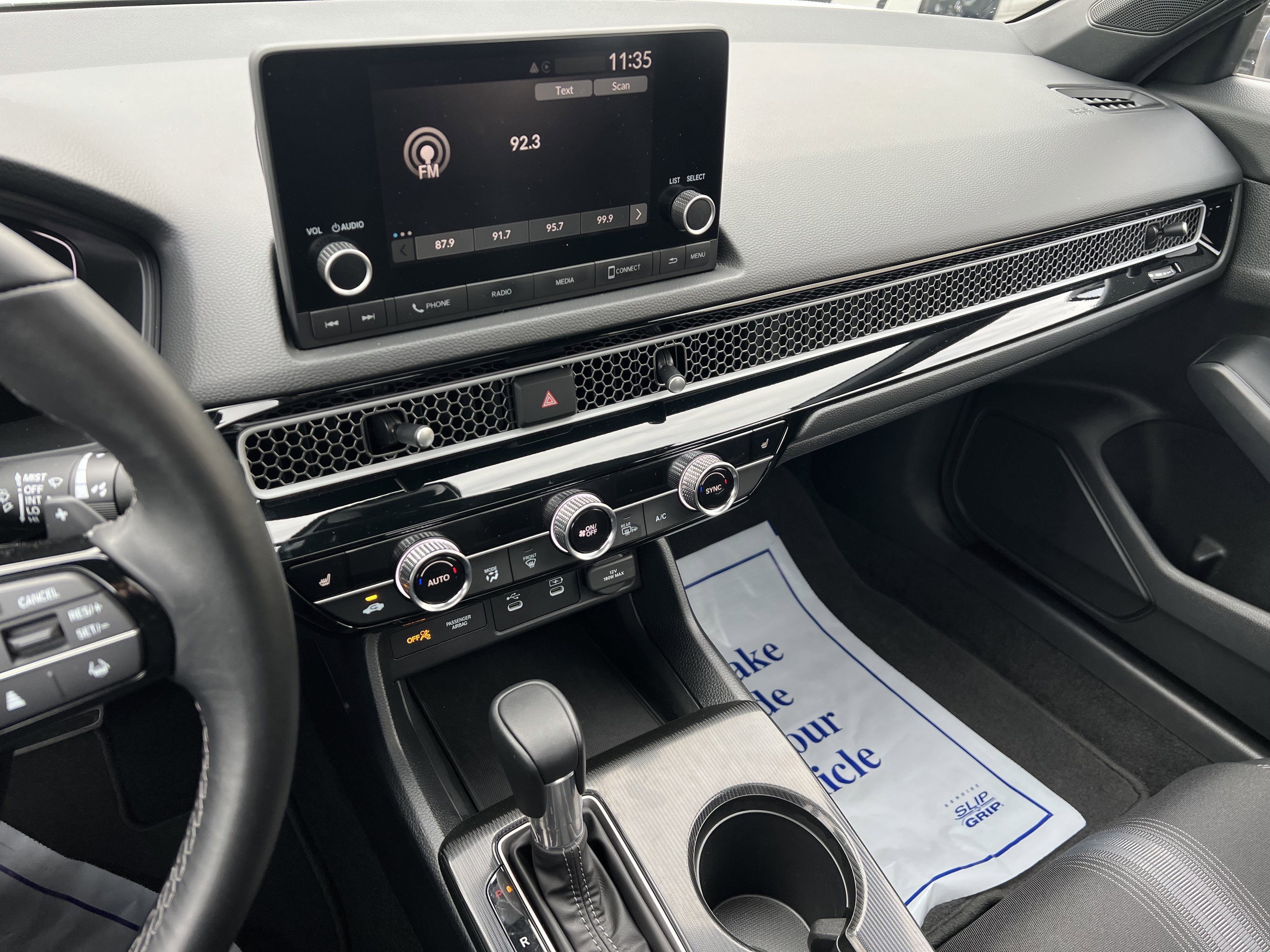 Used 2025 Honda Civic Sport image 16