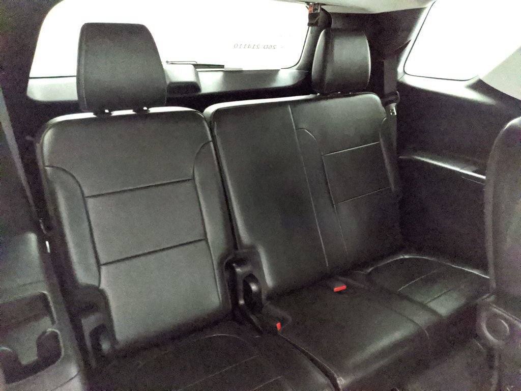 Used 2020 Chevrolet Traverse RS w/ LPO, Floor Liner Package FWD image 21
