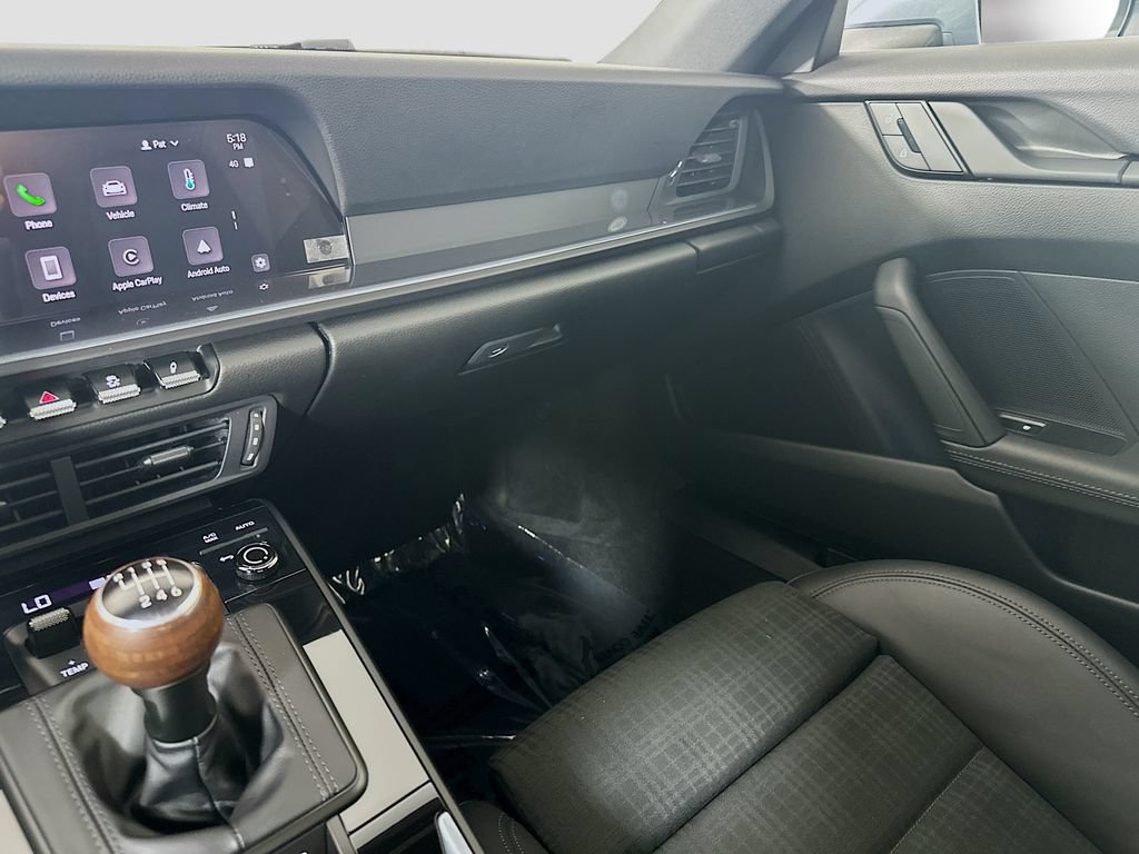 Certified 2025 Porsche 911 Carrera T RWD image 24