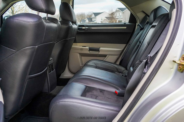 Used 2006 Chrysler 300 SRT8 w/ SRT Option Group II image 28