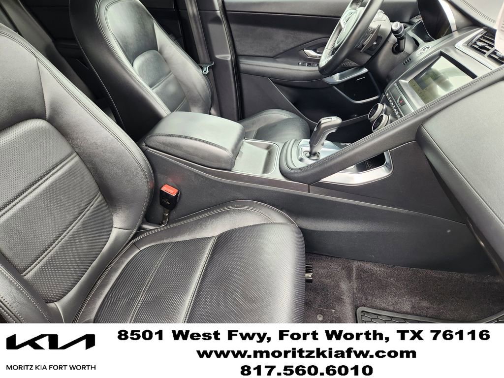 Used 2019 Jaguar E-PACE SE AWD/4WD image 13
