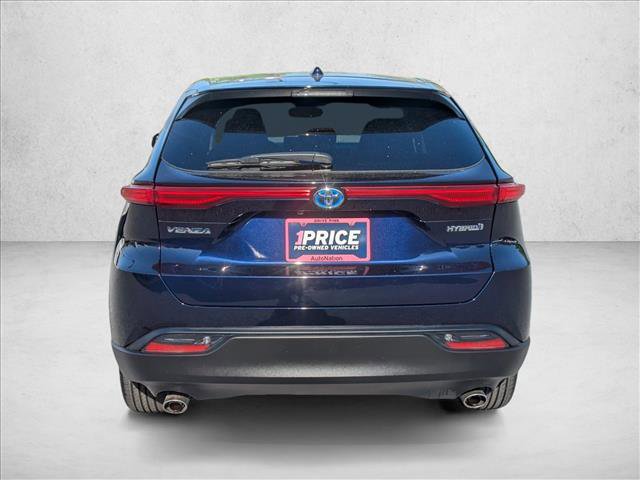 Used 2022 Toyota Venza LE AWD/4WD image 6