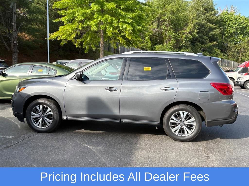 Used 2019 Nissan Pathfinder SL AWD/4WD image 4