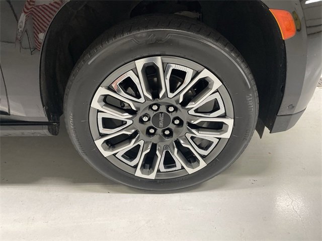 Used 2023 GMC Yukon XL Denali Ultimate w/ LPO, Floor Liner Package image 14