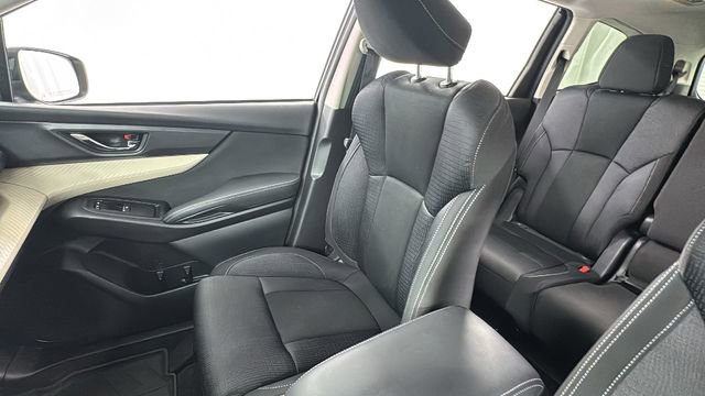 Used 2022 Subaru Ascent Premium image 13