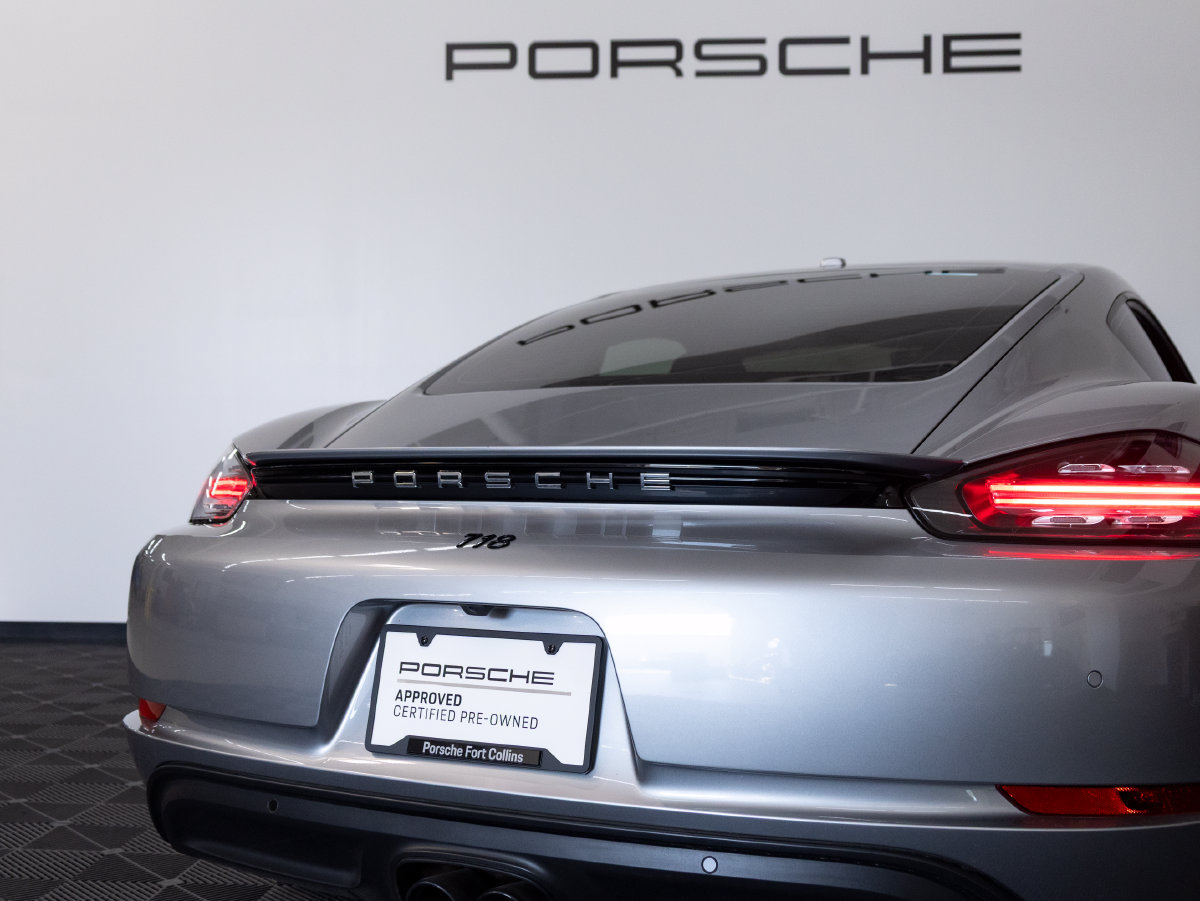 Certified 2024 Porsche 718 Cayman RWD image 15