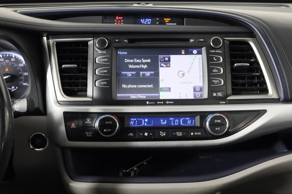 Used 2019 Toyota Highlander XLE AWD/4WD image 30