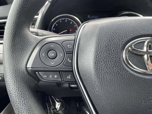 Used 2018 Toyota Camry LE w/ Convenience Package FWD image 15