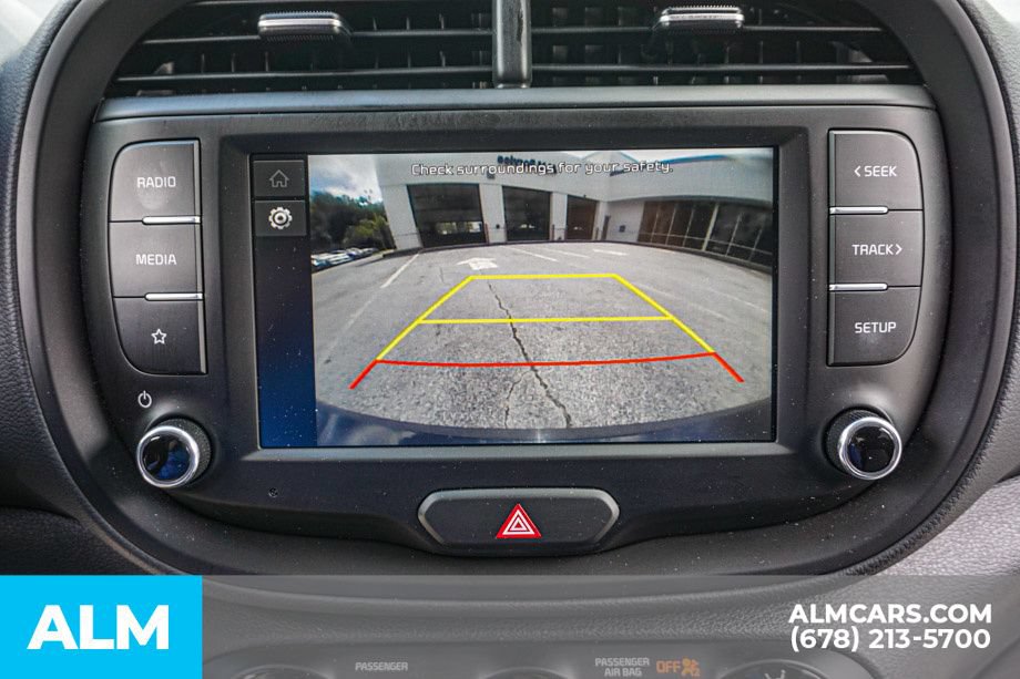 Used 2025 Kia Soul LX w/ LX Technology Package FWD image 35