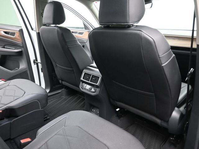 New 2026 Volkswagen Atlas SE image 29