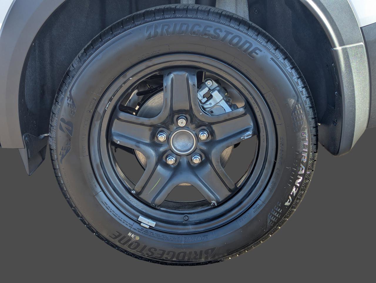 New 2026 Nissan Kicks SV image 9