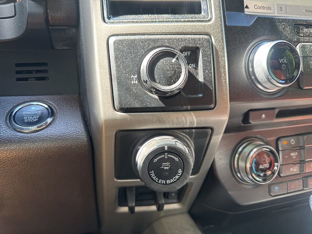 Used 2018 Ford F150 King Ranch w/ Equipment Group 601A Luxury image 8