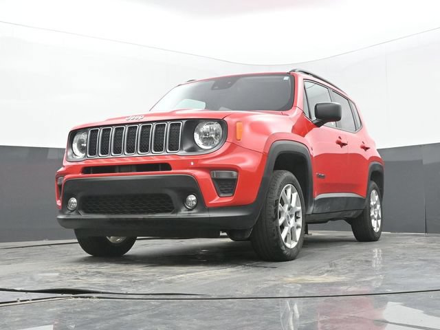 Used 2023 Jeep Renegade Latitude w/ Premium Group AWD/4WD image 54