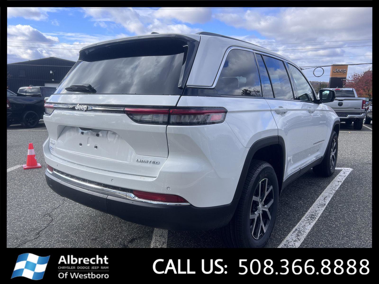 New 2025 Jeep Grand Cherokee Limited image 5