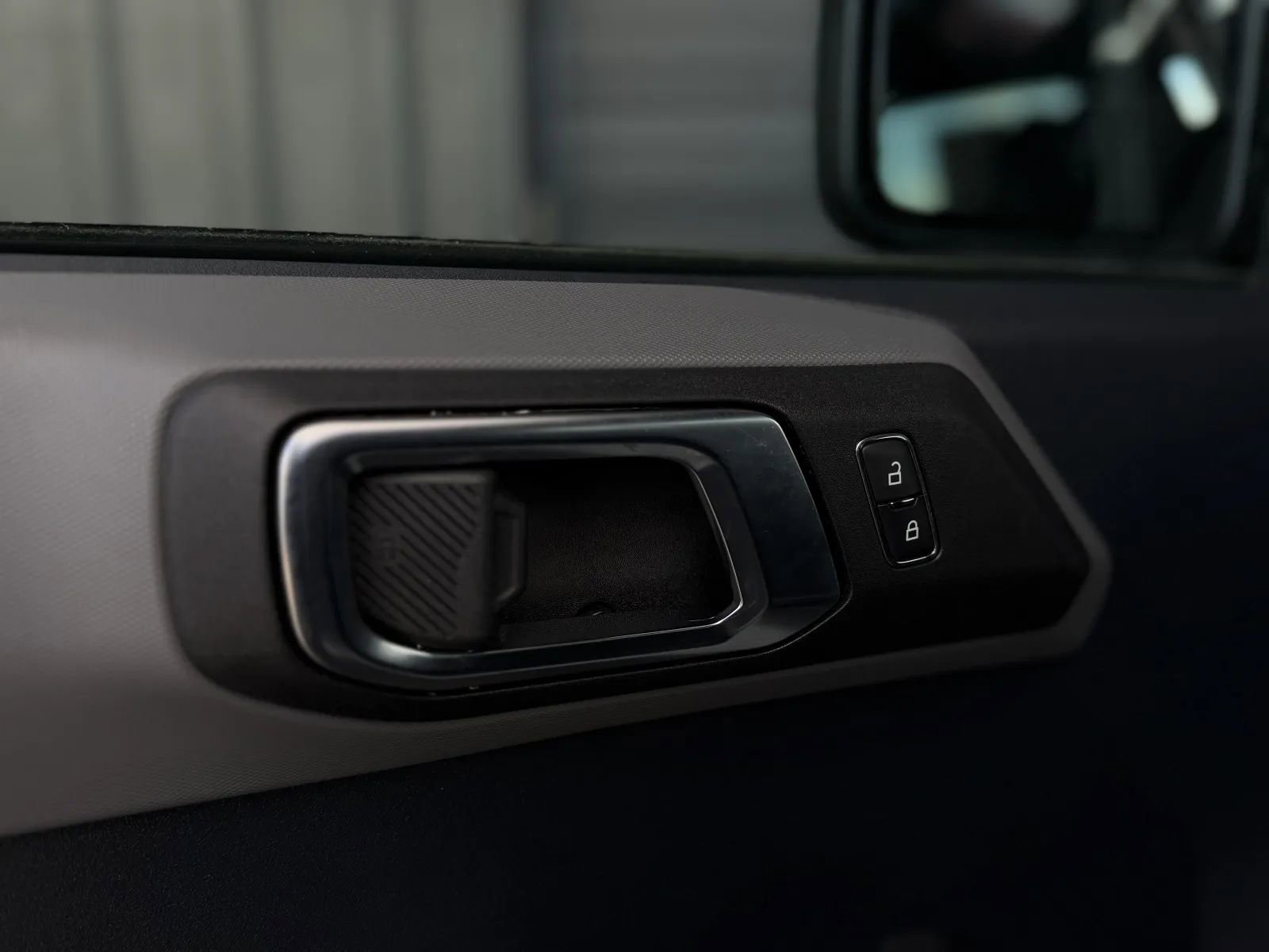 Used 2024 Ford Bronco Big Bend image 25