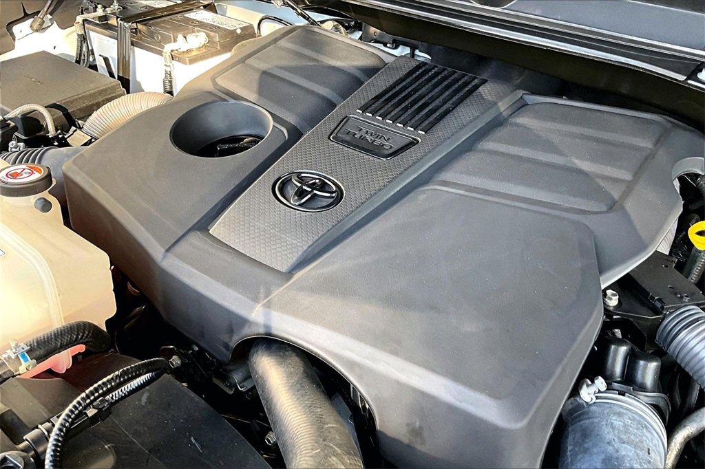 Used 2023 Toyota Tundra SR5 image 29