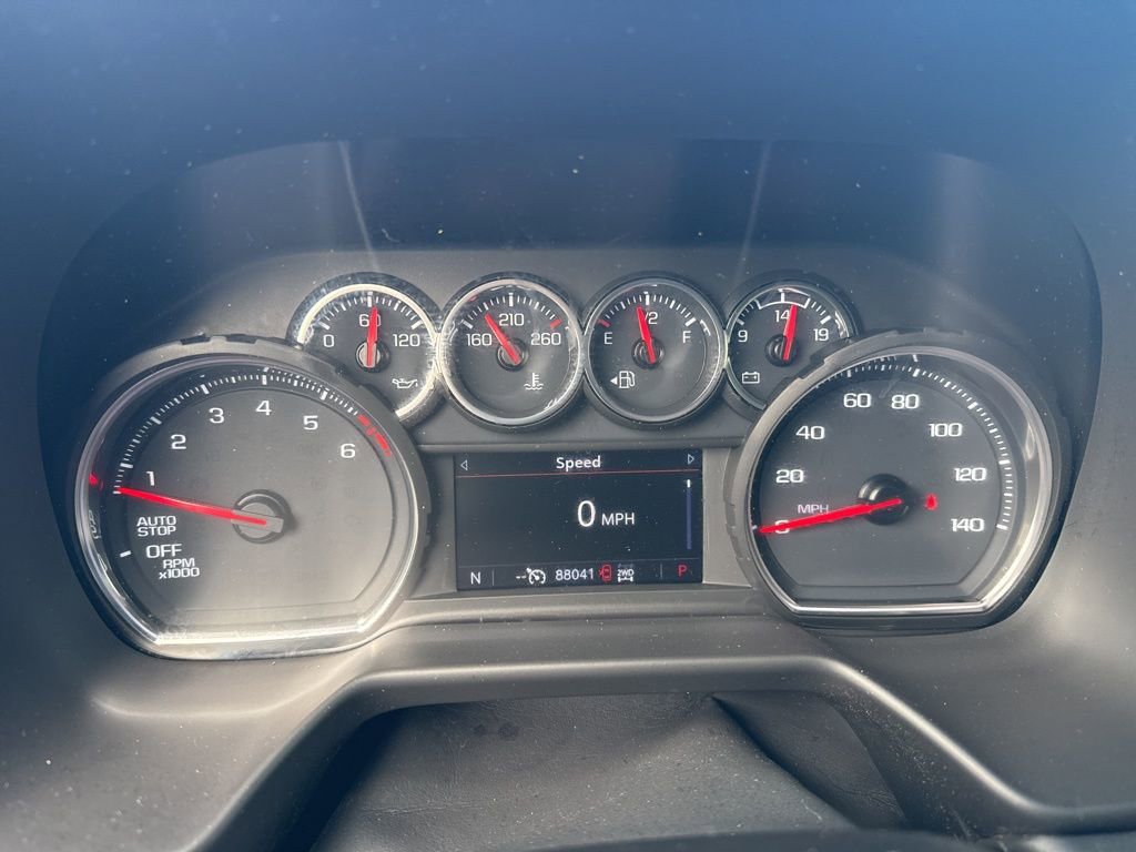 Used 2023 Chevrolet Suburban LS image 24