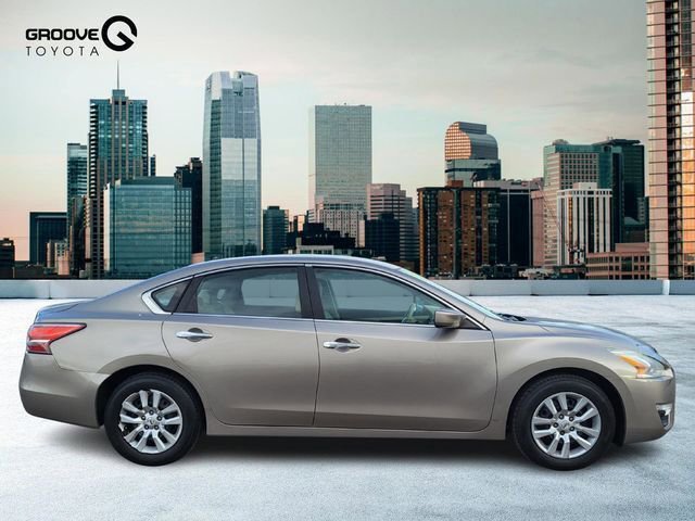 Used 2014 Nissan Altima 2.5 S image 7