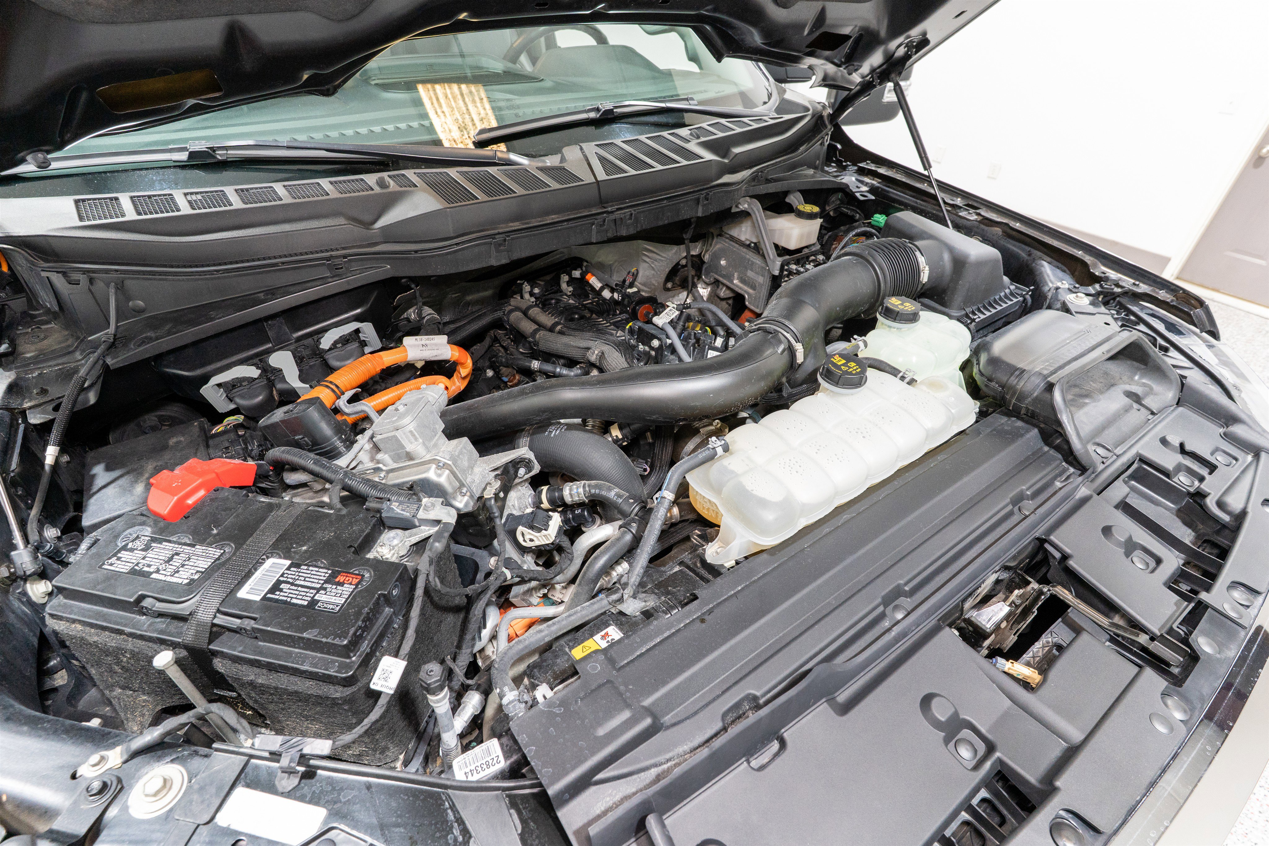 Used 2024 Ford F150 Lariat w/ Bed Utility Package AWD/4WD image 42