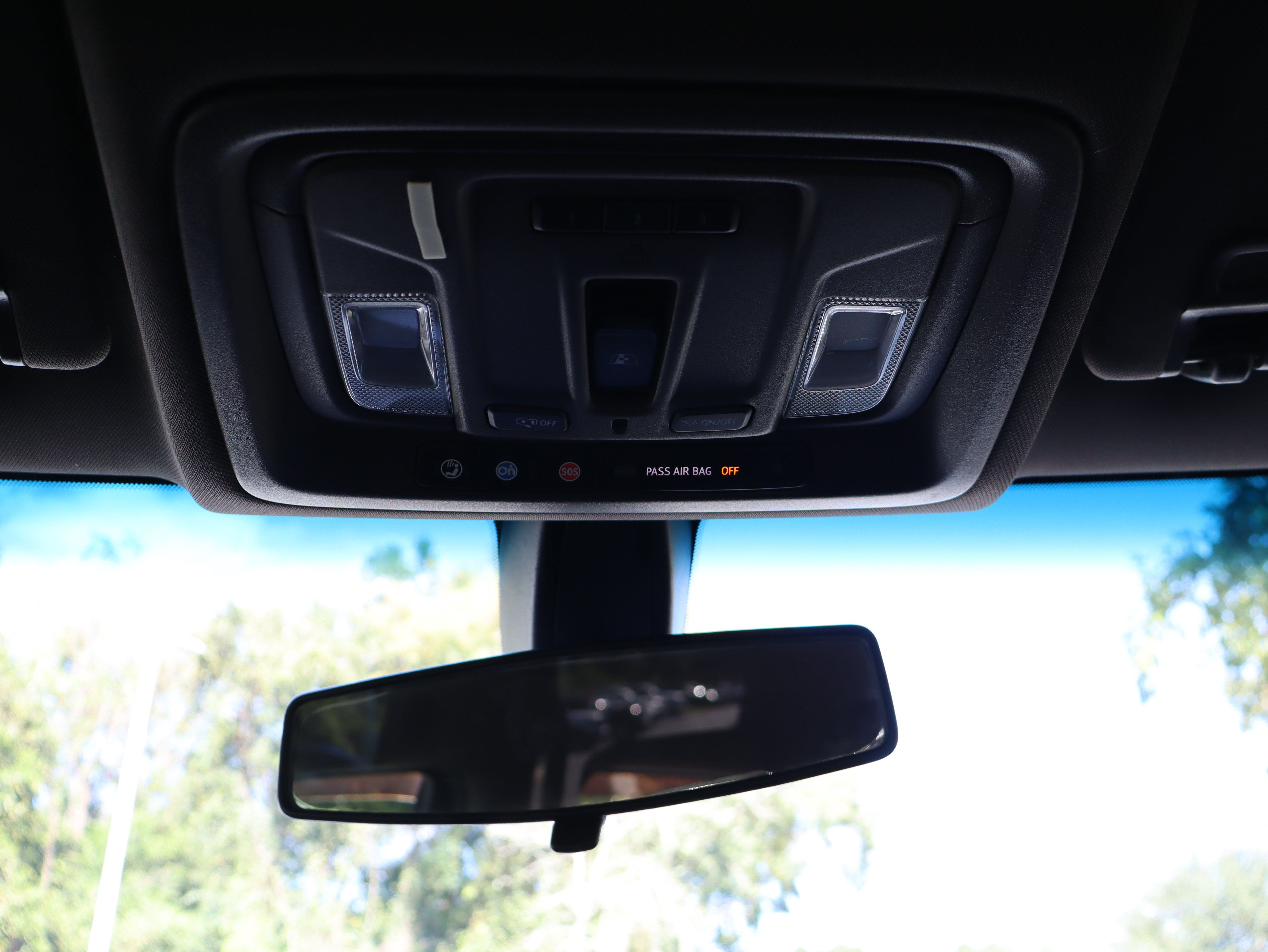 Used 2020 Chevrolet Silverado 1500 LT w/ All-Star Edition AWD/4WD image 41