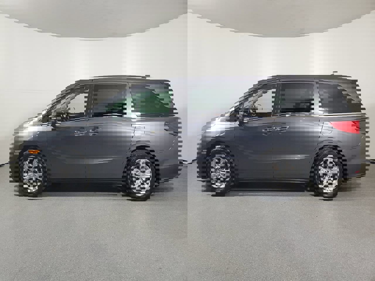 Used 2018 Honda Odyssey EX-L image 31