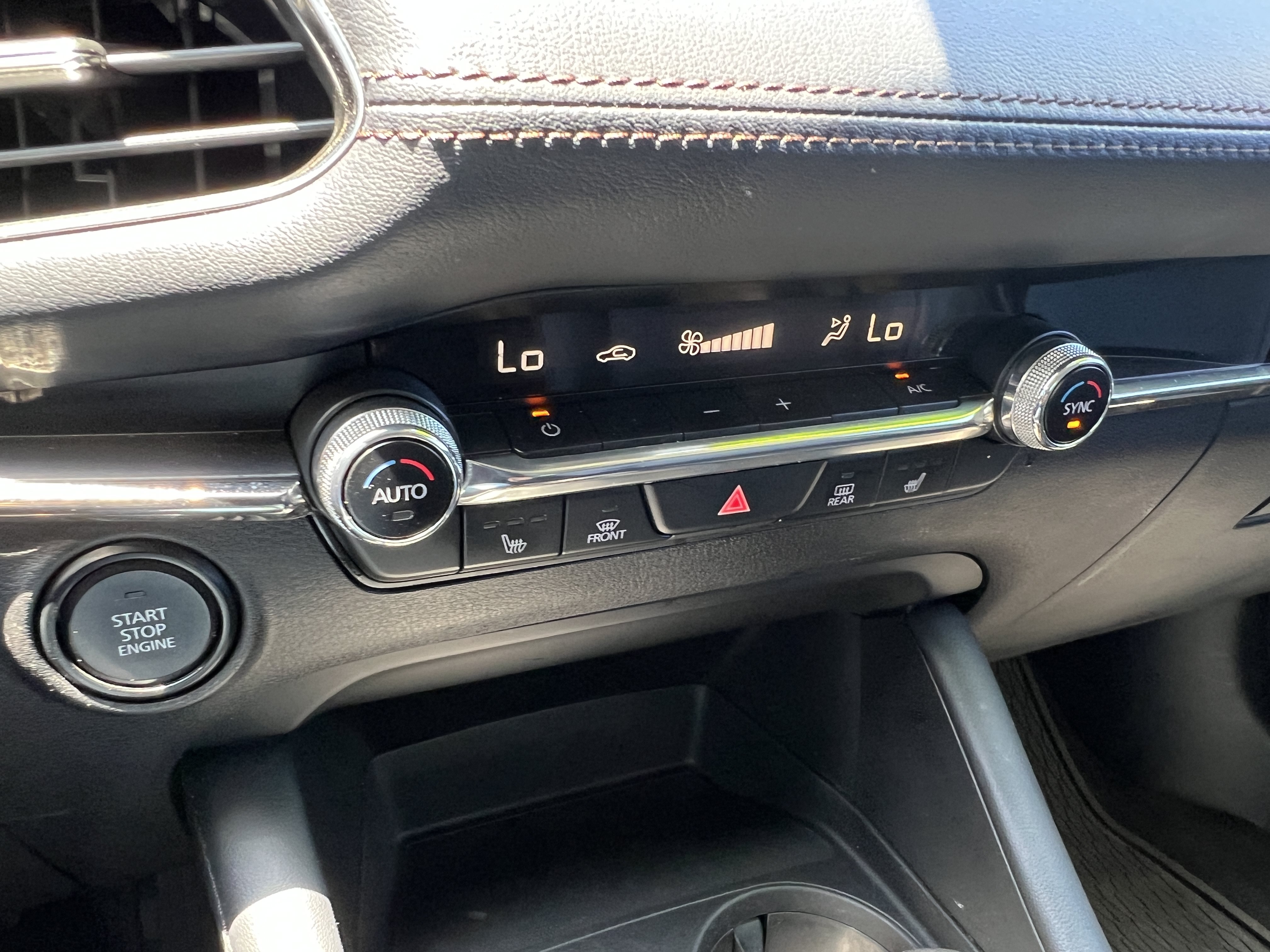 Used 2022 MAZDA MAZDA3 s FWD image 29